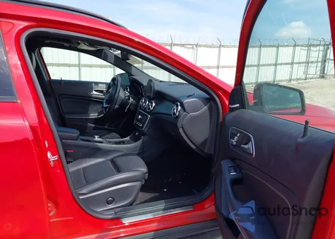 2019 Mercedes-Benz Gla 250 from USA, damaged, VIN WDCTG4EB4KU019036